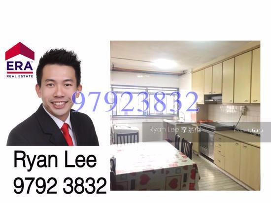Jurong East Street 21 thumbnail photo